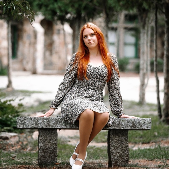 Meet the Posher - Picture 1 of 3